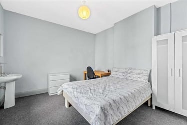 5 bed house, Armada street, North Hill, Plymouth, PL48LS - Image 13